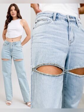 NWT Judy Blue Rhinestone Slit Light Wash High Rise Straight Leg Jeans 9 / 29